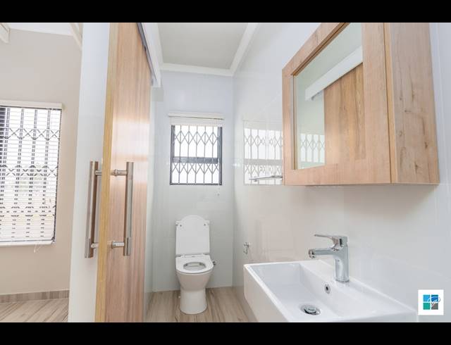 3 BEDROOM DUPLEX TO LET IN COSMOSRAND